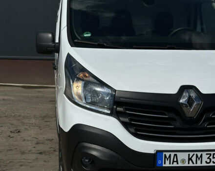 Белый Рено Трафик, объемом двигателя 1.6 л и пробегом 112 тыс. км за 16200 $, фото 4 на Automoto.ua