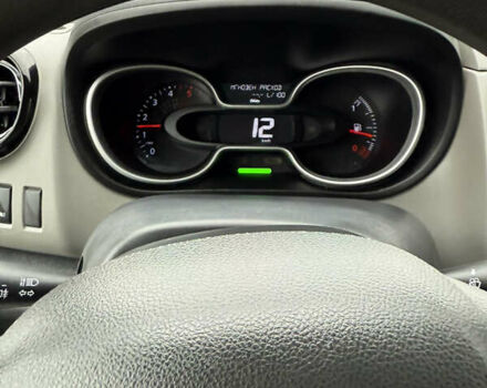 Белый Рено Трафик, объемом двигателя 1.6 л и пробегом 174 тыс. км за 14900 $, фото 48 на Automoto.ua