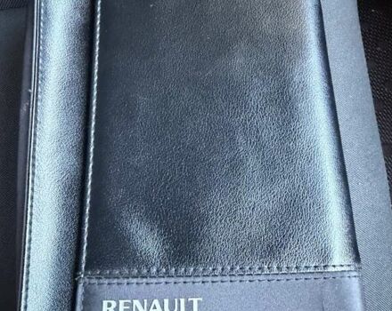 Белый Рено Трафик, объемом двигателя 1.6 л и пробегом 274 тыс. км за 18950 $, фото 156 на Automoto.ua