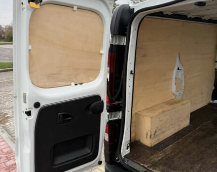 Белый Рено Трафик, объемом двигателя 1.6 л и пробегом 174 тыс. км за 14900 $, фото 42 на Automoto.ua