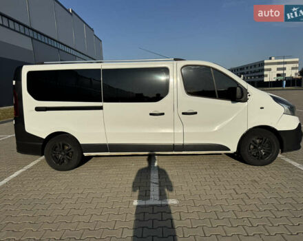 Белый Рено Трафик, объемом двигателя 1.6 л и пробегом 320 тыс. км за 12700 $, фото 19 на Automoto.ua