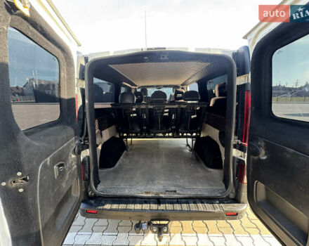 Белый Рено Трафик, объемом двигателя 1.6 л и пробегом 320 тыс. км за 12700 $, фото 47 на Automoto.ua