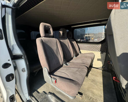 Белый Рено Трафик, объемом двигателя 1.6 л и пробегом 320 тыс. км за 12700 $, фото 44 на Automoto.ua