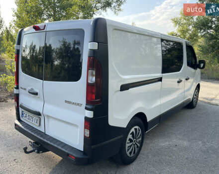 Белый Рено Трафик, объемом двигателя 1.6 л и пробегом 175 тыс. км за 14000 $, фото 7 на Automoto.ua
