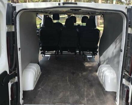 Белый Рено Трафик, объемом двигателя 1.6 л и пробегом 183 тыс. км за 16999 $, фото 7 на Automoto.ua