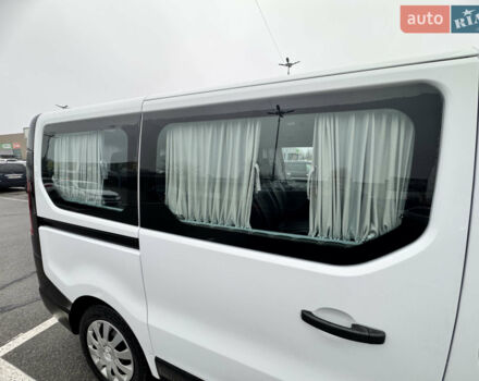 Белый Рено Трафик, объемом двигателя 1.6 л и пробегом 159 тыс. км за 17000 $, фото 13 на Automoto.ua