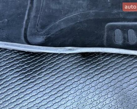 Белый Рено Трафик, объемом двигателя 1.6 л и пробегом 274 тыс. км за 18950 $, фото 134 на Automoto.ua