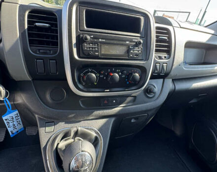 Белый Рено Трафик, объемом двигателя 1.6 л и пробегом 249 тыс. км за 19600 $, фото 14 на Automoto.ua