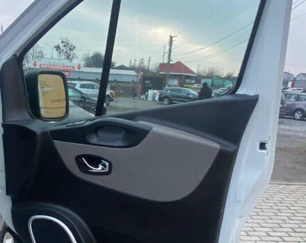 Белый Рено Трафик, объемом двигателя 1.6 л и пробегом 251 тыс. км за 15900 $, фото 20 на Automoto.ua