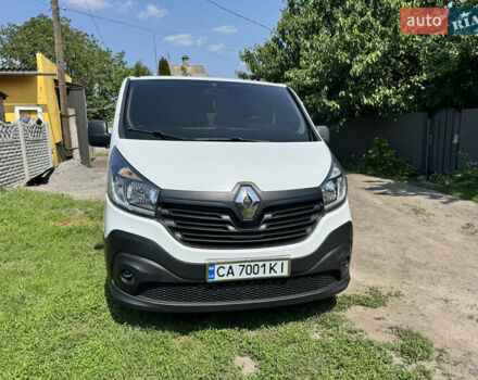 Белый Рено Трафик, объемом двигателя 1.6 л и пробегом 240 тыс. км за 17199 $, фото 2 на Automoto.ua