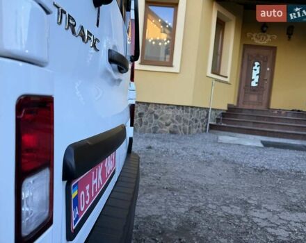 Белый Рено Трафик, объемом двигателя 1.6 л и пробегом 274 тыс. км за 18950 $, фото 33 на Automoto.ua