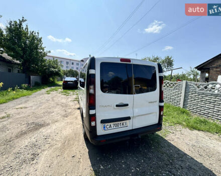 Белый Рено Трафик, объемом двигателя 1.6 л и пробегом 240 тыс. км за 17199 $, фото 6 на Automoto.ua