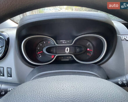 Белый Рено Трафик, объемом двигателя 1.6 л и пробегом 225 тыс. км за 15800 $, фото 22 на Automoto.ua