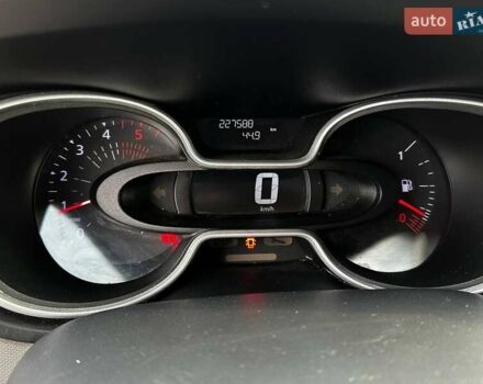 Белый Рено Трафик, объемом двигателя 1.6 л и пробегом 227 тыс. км за 17700 $, фото 23 на Automoto.ua