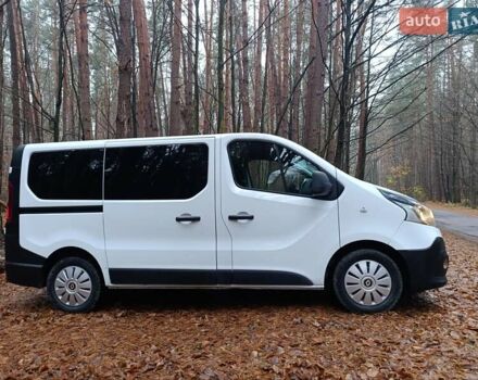 Белый Рено Трафик, объемом двигателя 1.6 л и пробегом 263 тыс. км за 15999 $, фото 45 на Automoto.ua