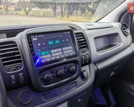 Білий Рено Трафік, об'ємом двигуна 1.6 л та пробігом 229 тис. км за 17400 $, фото 33 на Automoto.ua