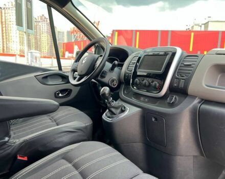 Белый Рено Трафик, объемом двигателя 1.6 л и пробегом 260 тыс. км за 18500 $, фото 6 на Automoto.ua