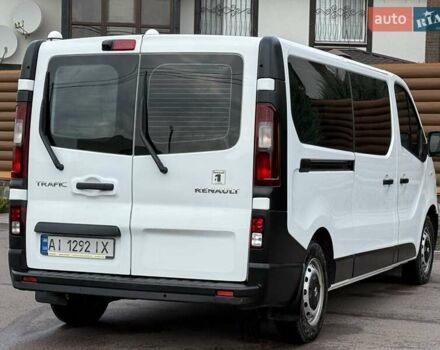 Белый Рено Трафик, объемом двигателя 1.6 л и пробегом 264 тыс. км за 18800 $, фото 32 на Automoto.ua