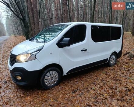 Белый Рено Трафик, объемом двигателя 1.6 л и пробегом 263 тыс. км за 15999 $, фото 28 на Automoto.ua