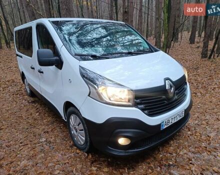 Белый Рено Трафик, объемом двигателя 1.6 л и пробегом 263 тыс. км за 15999 $, фото 40 на Automoto.ua