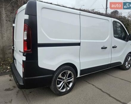 Білий Рено Трафік, об'ємом двигуна 2 л та пробігом 123 тис. км за 17900 $, фото 1 на Automoto.ua