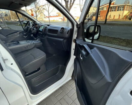 Белый Рено Трафик, объемом двигателя 1.6 л и пробегом 103 тыс. км за 16900 $, фото 8 на Automoto.ua