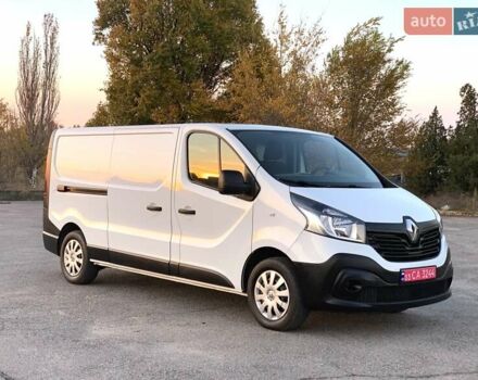 Белый Рено Трафик, объемом двигателя 1.6 л и пробегом 192 тыс. км за 15600 $, фото 7 на Automoto.ua