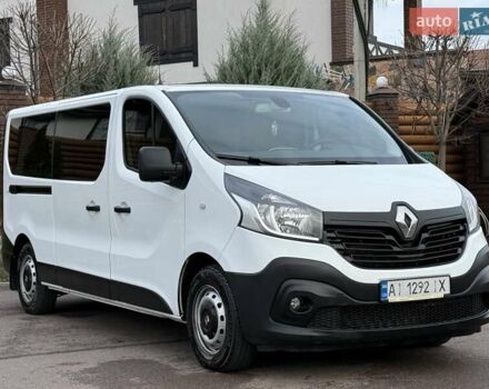 Белый Рено Трафик, объемом двигателя 1.6 л и пробегом 264 тыс. км за 18800 $, фото 16 на Automoto.ua