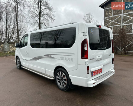 Белый Рено Трафик, объемом двигателя 2 л и пробегом 231 тыс. км за 25700 $, фото 22 на Automoto.ua