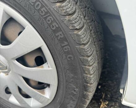 Білий Рено Трафік, об'ємом двигуна 1.6 л та пробігом 227 тис. км за 14000 $, фото 18 на Automoto.ua