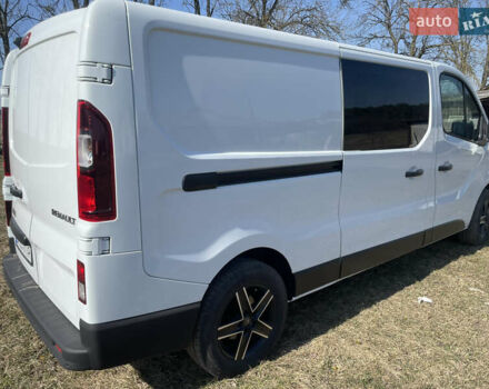 Белый Рено Трафик, объемом двигателя 2 л и пробегом 100 тыс. км за 21700 $, фото 10 на Automoto.ua
