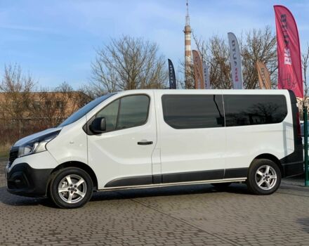 Белый Рено Трафик, объемом двигателя 1.6 л и пробегом 246 тыс. км за 17955 $, фото 3 на Automoto.ua