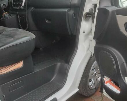 Белый Рено Трафик, объемом двигателя 1.6 л и пробегом 277 тыс. км за 16495 $, фото 13 на Automoto.ua