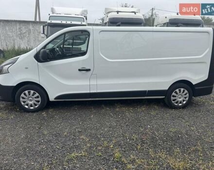 Білий Рено Трафік, об'ємом двигуна 1.6 л та пробігом 227 тис. км за 14000 $, фото 5 на Automoto.ua