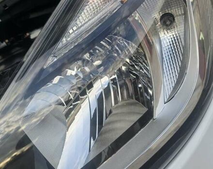 Белый Рено Трафик, объемом двигателя 1.6 л и пробегом 122 тыс. км за 16000 $, фото 34 на Automoto.ua