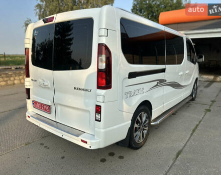 Белый Рено Трафик, объемом двигателя 2 л и пробегом 230 тыс. км за 25400 $, фото 13 на Automoto.ua