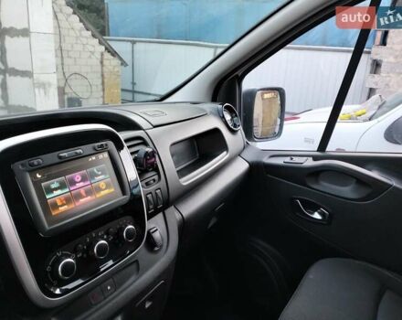 Білий Рено Трафік, об'ємом двигуна 2 л та пробігом 167 тис. км за 16500 $, фото 14 на Automoto.ua