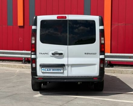 Белый Рено Трафик, объемом двигателя 1.6 л и пробегом 260 тыс. км за 18500 $, фото 5 на Automoto.ua