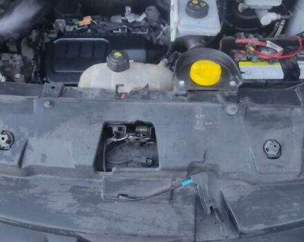 Белый Рено Трафик, объемом двигателя 1.6 л и пробегом 277 тыс. км за 16495 $, фото 21 на Automoto.ua