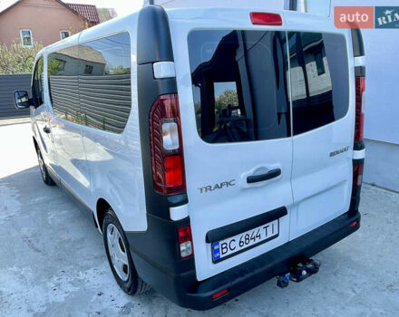 Белый Рено Трафик, объемом двигателя 1.6 л и пробегом 155 тыс. км за 16700 $, фото 14 на Automoto.ua