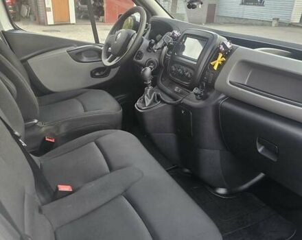 Белый Рено Трафик, объемом двигателя 1.6 л и пробегом 122 тыс. км за 16000 $, фото 27 на Automoto.ua