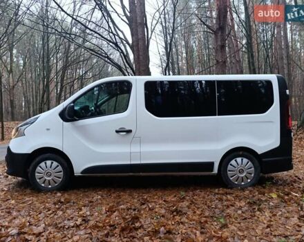 Белый Рено Трафик, объемом двигателя 1.6 л и пробегом 263 тыс. км за 15999 $, фото 24 на Automoto.ua