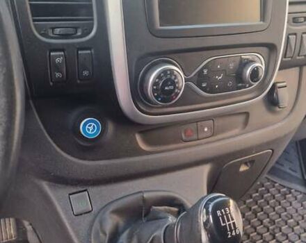 Белый Рено Трафик, объемом двигателя 2 л и пробегом 162 тыс. км за 26000 $, фото 17 на Automoto.ua