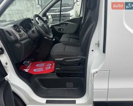 Білий Рено Трафік, об'ємом двигуна 1.6 л та пробігом 227 тис. км за 14000 $, фото 25 на Automoto.ua