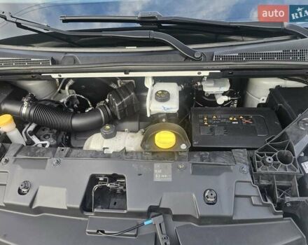 Белый Рено Трафик, объемом двигателя 1.6 л и пробегом 122 тыс. км за 16000 $, фото 29 на Automoto.ua