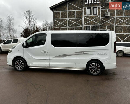Белый Рено Трафик, объемом двигателя 2 л и пробегом 231 тыс. км за 25700 $, фото 34 на Automoto.ua