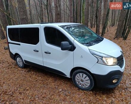 Белый Рено Трафик, объемом двигателя 1.6 л и пробегом 263 тыс. км за 15999 $, фото 39 на Automoto.ua