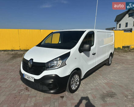 Белый Рено Трафик, объемом двигателя 1.6 л и пробегом 229 тыс. км за 12900 $, фото 1 на Automoto.ua