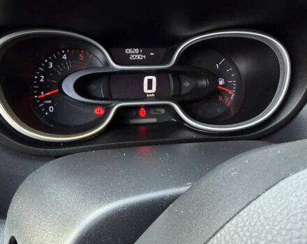 Белый Рено Трафик, объемом двигателя 2 л и пробегом 107 тыс. км за 24500 $, фото 16 на Automoto.ua