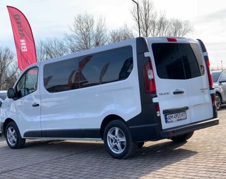 Белый Рено Трафик, объемом двигателя 1.6 л и пробегом 246 тыс. км за 17955 $, фото 6 на Automoto.ua